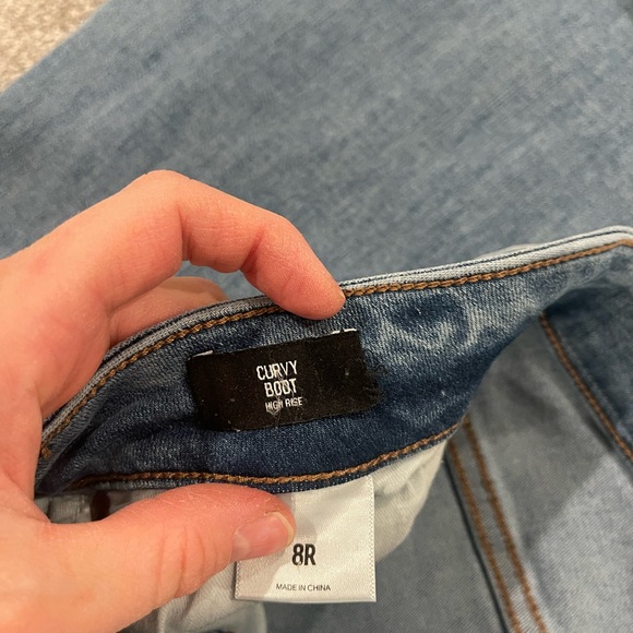 Express Curvy Boot High Rise-Size 8 - Picture 3 of 4